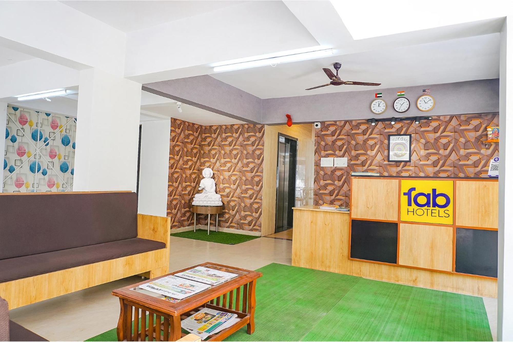 Fabhotel Saffron Inn I - Nr Darshan Museum Pune Exterior foto